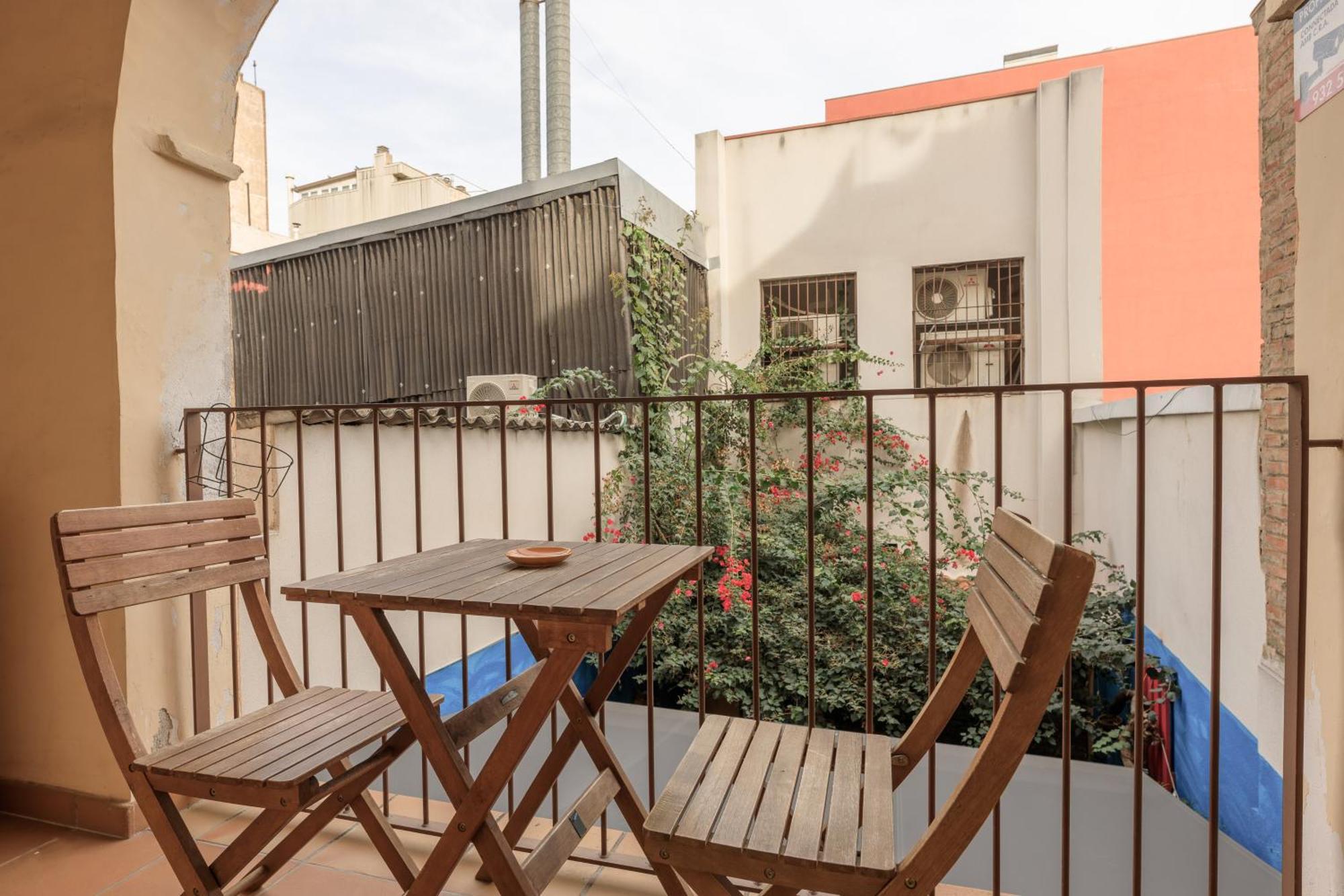 Housalia Gracia Barcelona Exterior photo